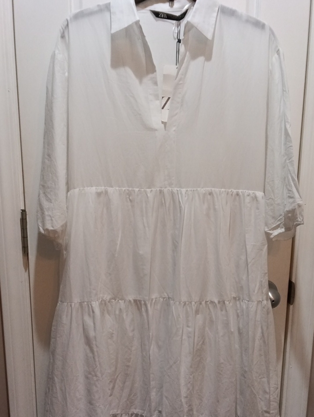 Zara White V-Neck Poplin Dress